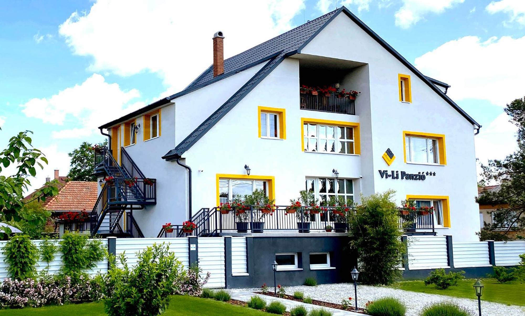 Maklár Vi-Li Panzio Bed & Breakfast エクステリア 写真
